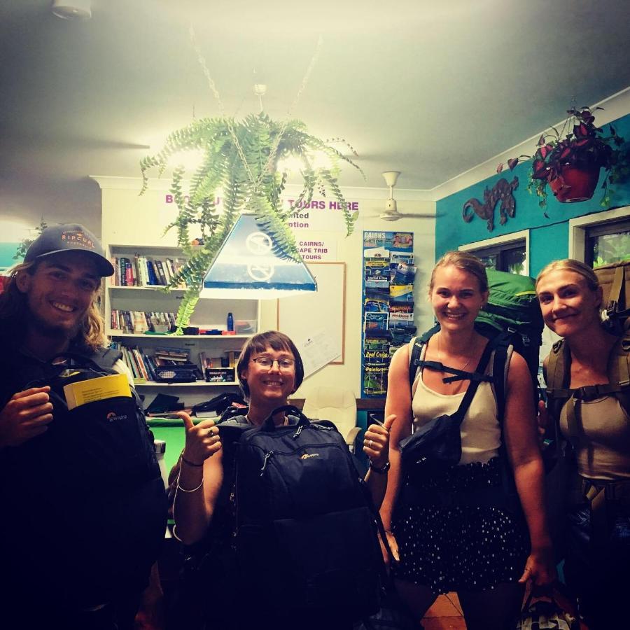 Backpackers By The Bay Vandrerhjem Airlie Beach Eksteriør bilde
